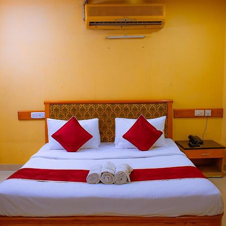 Naksha Tree Hotels - Mogappair Chennai Exterior photo