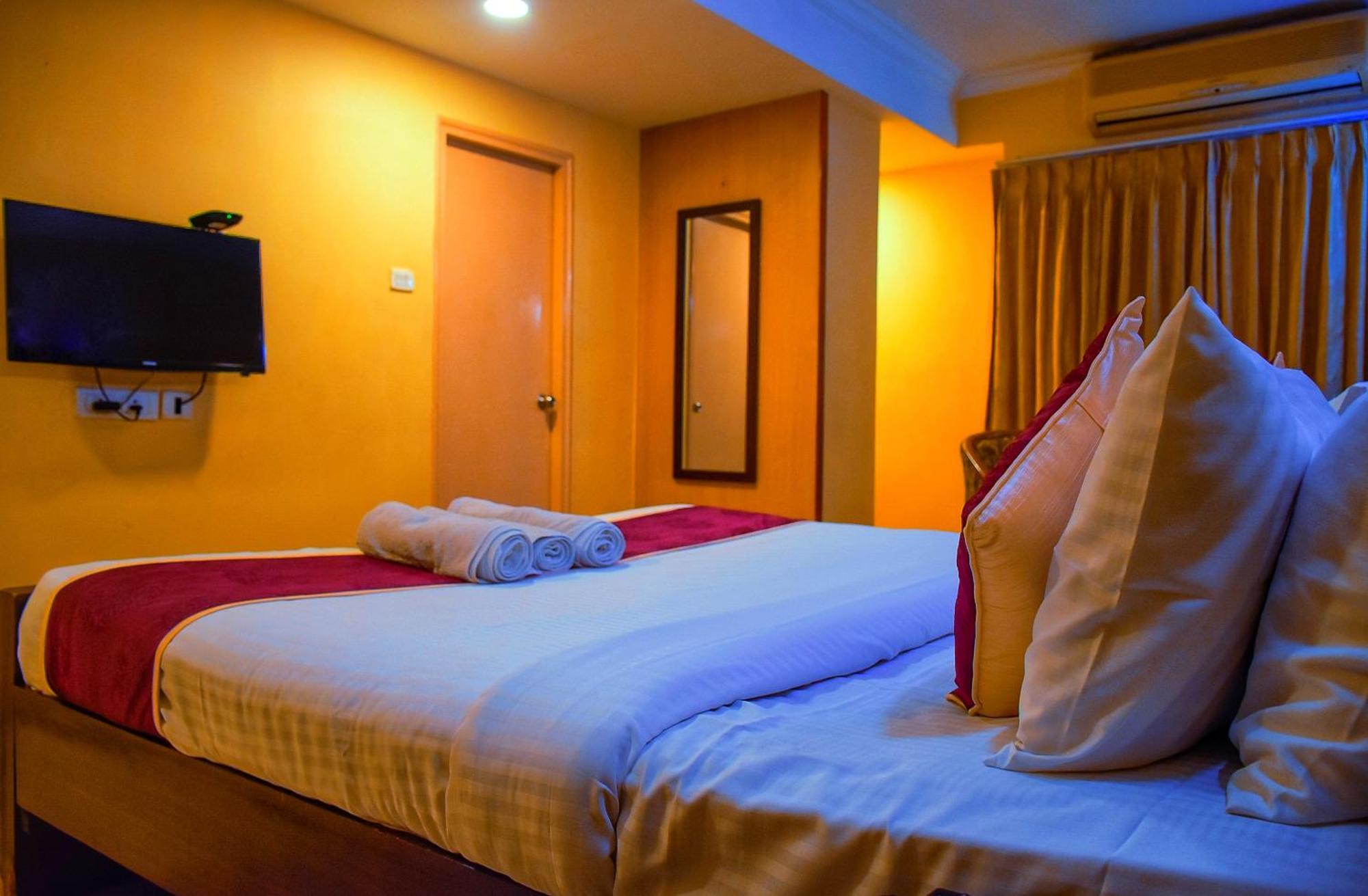 Naksha Tree Hotels - Mogappair Chennai Exterior photo